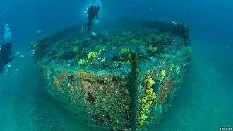 bangkai kapal