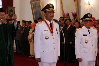 presiden lantik sultan