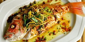 ikan di piring