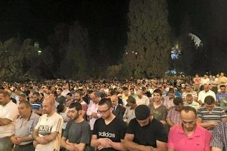 salat tarawih palestina