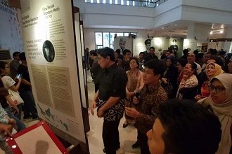 pameran surat