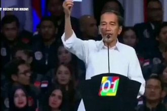 jokowi tiiga kartu