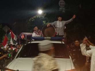 anies pantau takbir keliling