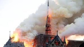 kebakaran notre dame
