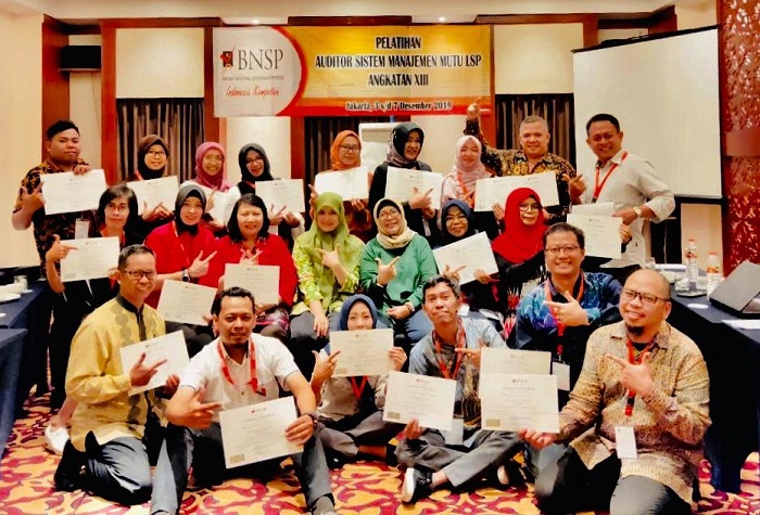 Peluang dan Tantangan: Sertifikasi Kompetensi Masuk Prioritas Nasional*