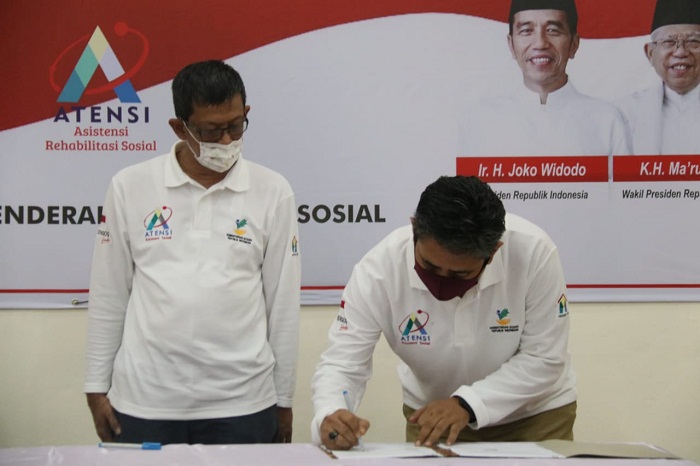 Kemensos dan 11 LKS Sepakat Teken MoU Terkait ATENSI bagi Warga Terlantar Dampak Covid-19
