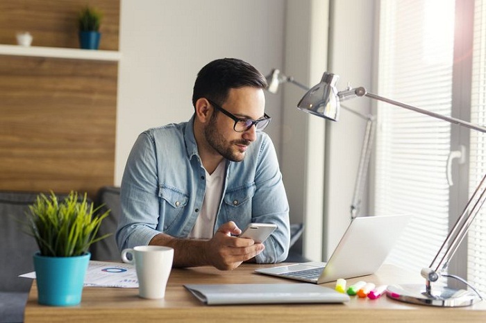 WFH Berpotensi Timbulkan Stres dan Gangguan Mental, Berikut Ulasannya!
