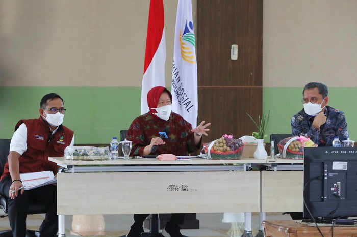 Hadapi Tantangan Geografis, Mensos Minta Bank Himbara dan Pemda Koordinasi Dekatkan Layanan Bagi KPM