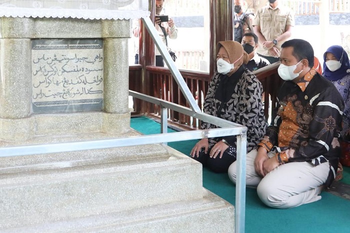 Mensos Ziarah ke Makam Cut Nyak Dhien dan Persilakan Pemkab Sumedang Rencana Penataan Kompleks Makam