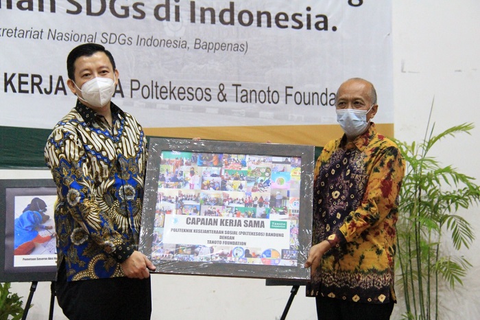 Poltekesos dan Tanoto Serah Terima Capaian Kerja Sama Program Penurunan Pencegahan Stunting