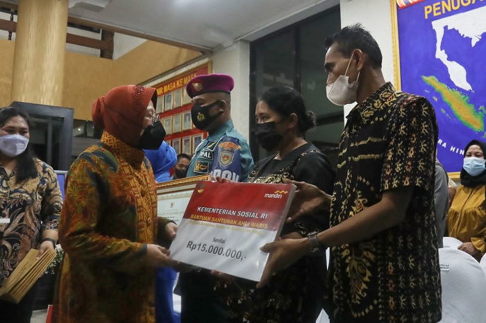 Turut Berduka, Mensos: Prajurit Gugur Merupakan Pembela Ibu Pertiwi