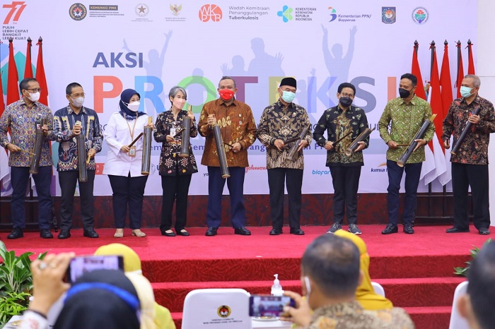 Kemnaker Minta Penanganan TBC dan Layanan Kesehatan bagi PMI Jadi Prioritas