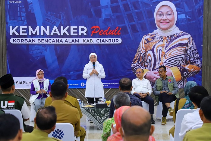 Peduli Bencana, Kemnaker Salurkan Bantuan Bagi Korban Gempa Cianjur