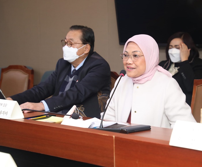 Hasil Pertemuan Bilateral, RI Harap Korea Perluas Sektor Pekerjaan bagi PMI