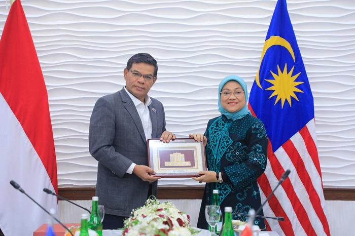 Terima Kunjungan Mendagri Malaysia, Menaker: Bahas Pelindungan PMI Sektor Domestik