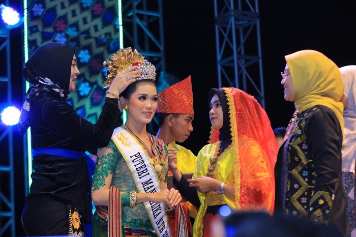 Pada Festival Pesona Bau Nyale 2023, Menaker Nobatkan Putri Mandalika
