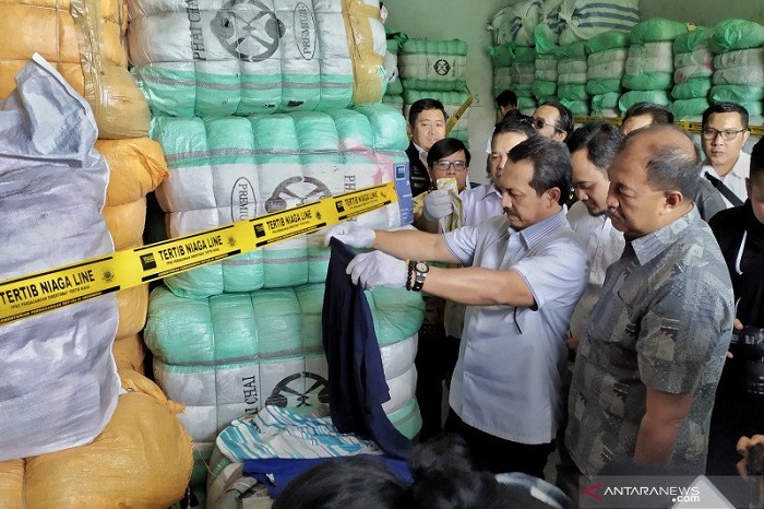 Impor Pakaian Bekas, API: Negara Maju Buang Sampah ke RI