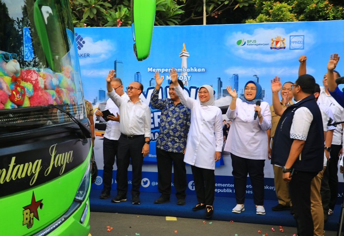 Kolaborasi dengan Perusahaan, Kemnaker Berangkatkan 78 Bus dan 3 Kereta Mudik