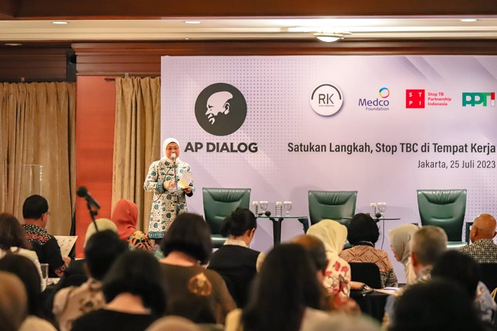 Permenaker No 13/2022 Terbit, Kemnaker Komitmen Tanggulangi TBC di Tempat Kerja