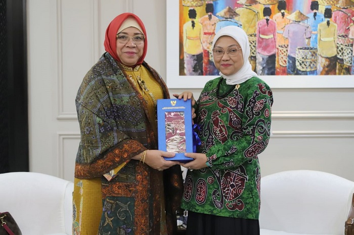 Dubes RI untuk Kuwait Bertemu Menaker Bahas Perluasan Kesempatan Kerja