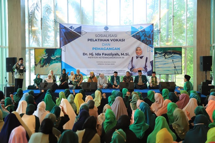 Usai Studi di Luar Negeri, Menaker Ajak PPI Bangun Bangsa Sesuai Kompetensi