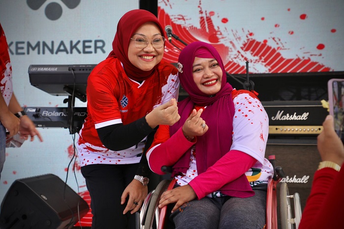 Peringati HUT ke-76, Kemnaker Gelar Lomba hingga Bakti Sosial