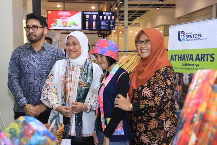 Tanggung Jawab Bersama, Menaker Dorong Perusahaan Besar Beri Perhatian ke UMKM