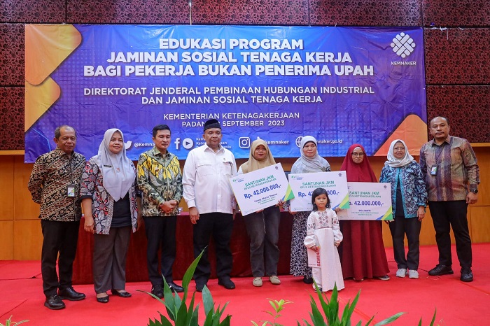 Kemnaker Berupaya Tingkatkan Kepesertaan BPJS Ketenagakerjaan Sektor Informal
