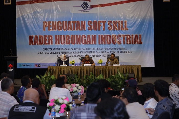 Ciptakan Suasana Kondusif, Kader Hubungan Industrial Penting Miliki Kemampuan Soft Skill