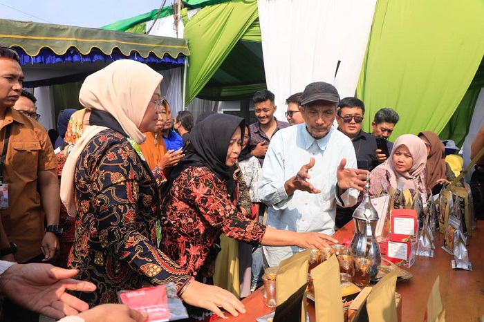 BLK Komunitas, Menaker: Solusi Bagi Lulusan Pesantren Bersaing di Dunia Kerja