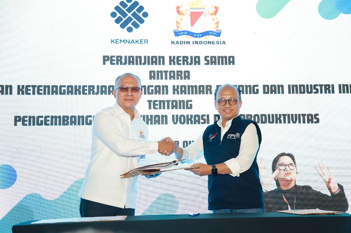 Kemnaker dan Kadin Teken MoU Perkuat Sistem Informasi Pasar Kerja dan Pelatihan Vokasi
