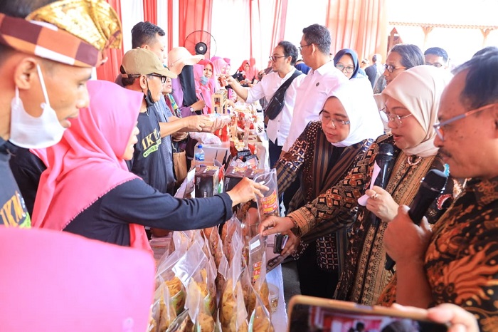 Sosialisasi Permenaker, Menaker: Manfaat Pelindungan Pekerja Migran Meningkat