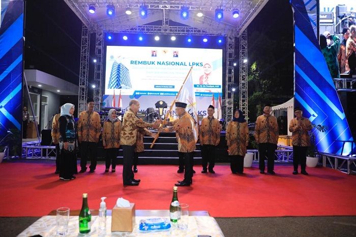 Kemnaker Kukuhkan Anggota Lembaga Akreditasi LPK Periode 2023-2028