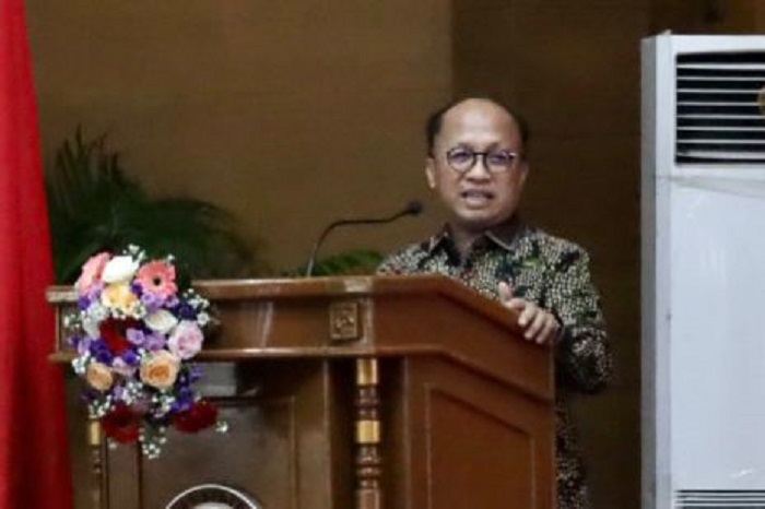 Berikan Kuliah Umum, Anwar Sanusi: Perguruan Tinggi Berperan Penting Atasi Ketenagakerjaan