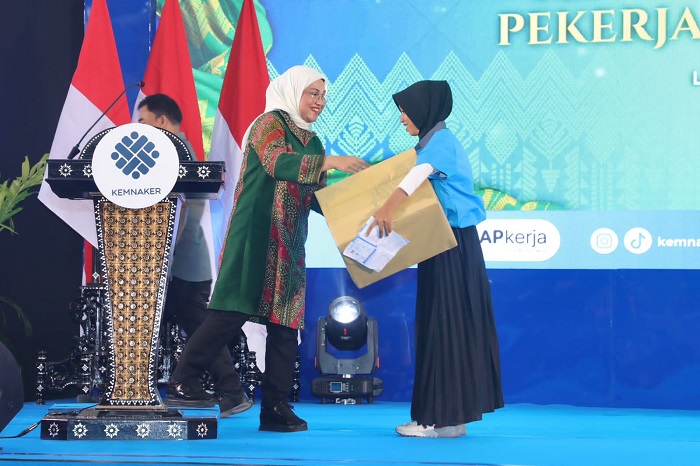 Kemnaker Sosialisasi Jaminan Sosial Ketenagakerjaan ke Daerah Kantong PMI di NTB