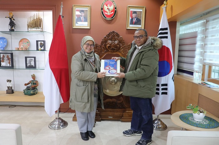Kunjungi Dubes RI untuk Korea, Wamenaker: Perluas Kesempatan Kerja