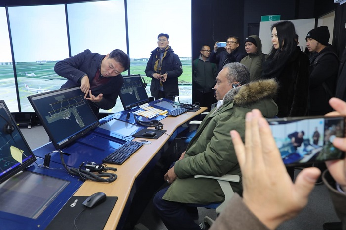 Jajaki Kerja Sama Pelatihan Bahasa Korea, Wamenaker Kunjungi Universitas Kyung Woon