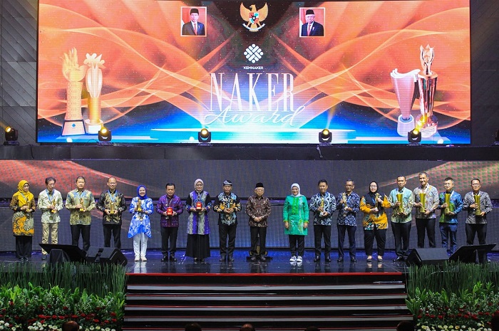 Wapres K.H. Maruf Amin Serahkan Penghargaan Naker Award 2023