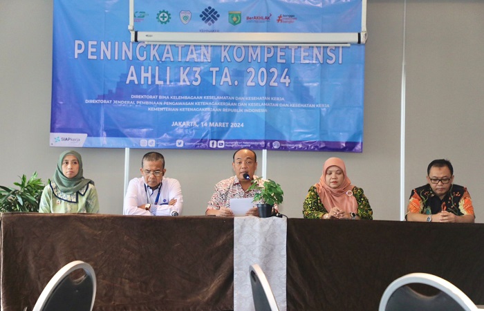 Tingkatkan Kompetensi Ahli K3, Kemnaker Tekan Kecelakaan Kerja