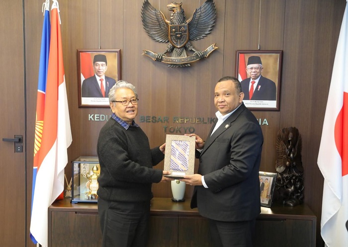 Kunjungi Jepang, Wamenaker Bertemu Dubes RI Bahas Program Pemagangan