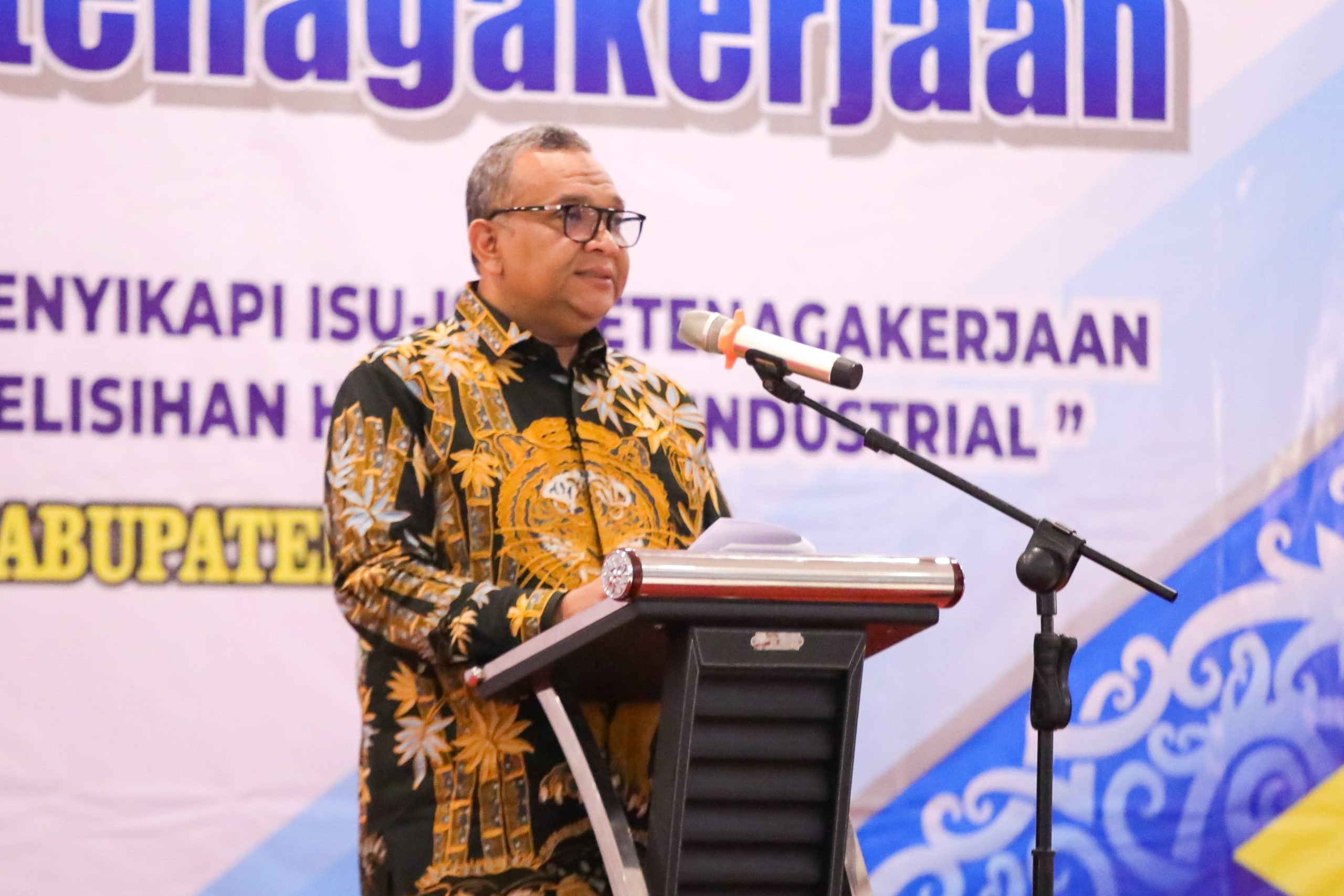 Kemnaker Imbau Perusahaan Pertahankan Hubungan Industrial Berlandaskan Pancasila