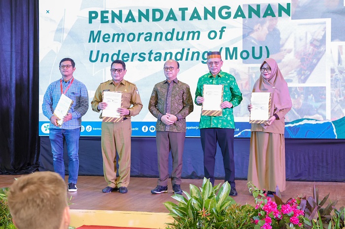 Saksikan MoU, Menaker: Mitra Industri Diminta Aktif Bantu Penempatan Lulusan BBPVP