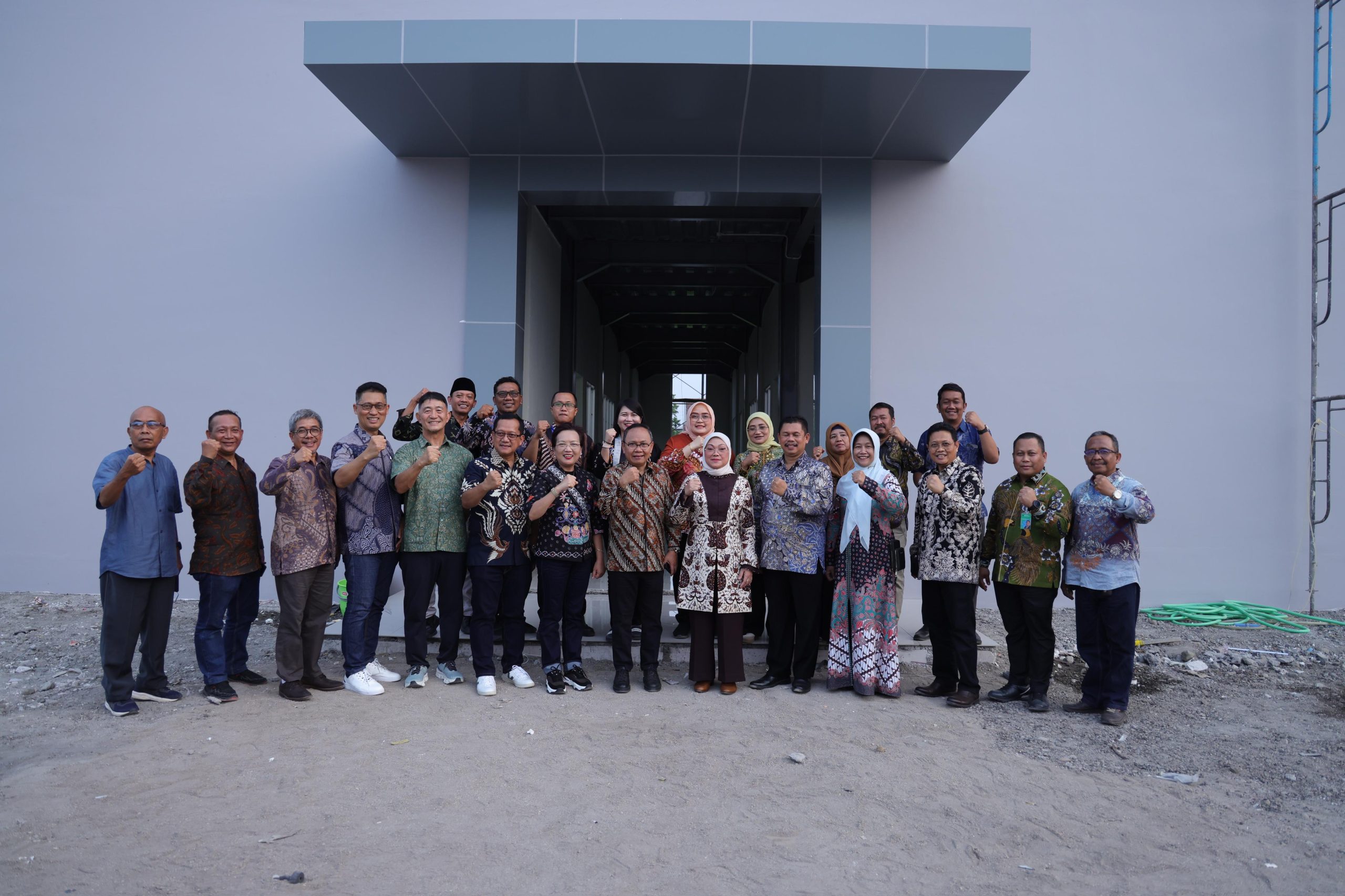 Masyarakat Respons Positif atas Kehadiran SMK Asy-Syarif Mitra Industri
