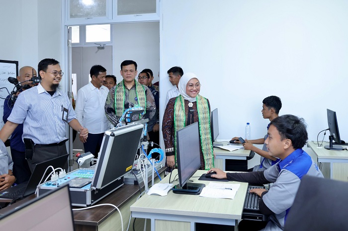Resmikan Satpel, Menaker: Ciptakan SDM Terampil Sesuai Kebutuhan Industri di Batam