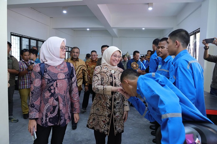 Satpel BLK Karimun, Menaker: Wadah Masyarakat Tingkatkan Keahlian