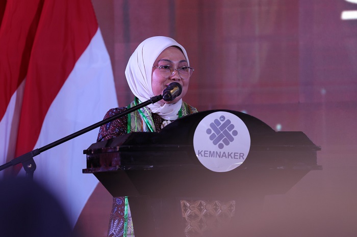 Menaker Ida Fauziyah Resmikan Satpel Pelatihan Vokasi dan Produktivitas Batam