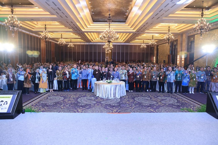 Jadi Keynote Speaker, Menaker Minta Pelaku Industri Komitmen Terapkan Green Productivity