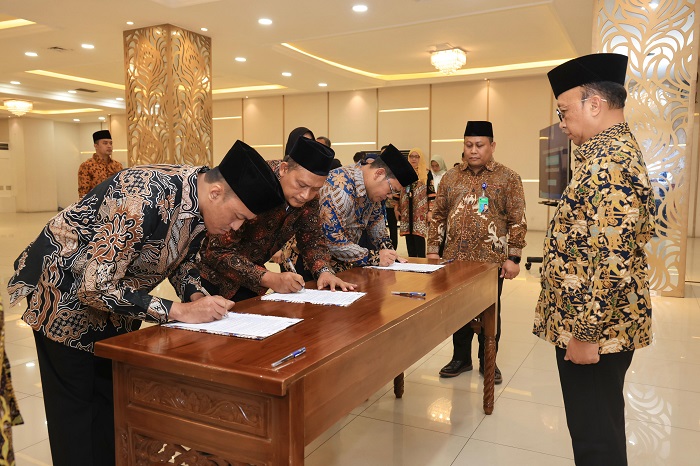 Lantik 21 Pejabat, Anwar Sanusi Ingatkan Pentingnya Menata Niat