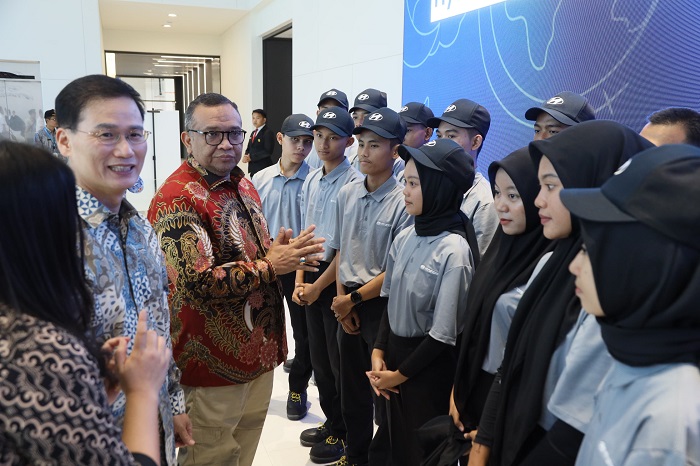 Wamenaker Apresiasi Keterlibatan Perusahaan dalam Pendidikan dan Pelatihan Vokasi